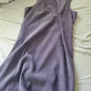 Grey dress. L.